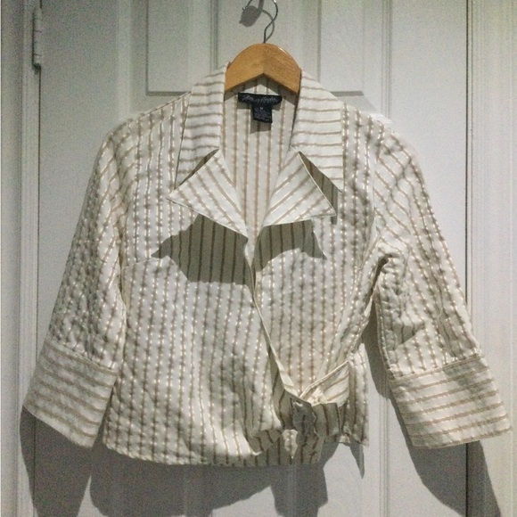 Da Moda Jackets & Blazers - Da Moda Women’s Stylish Cream Blazer with Textured Pattern and Wide Lapel